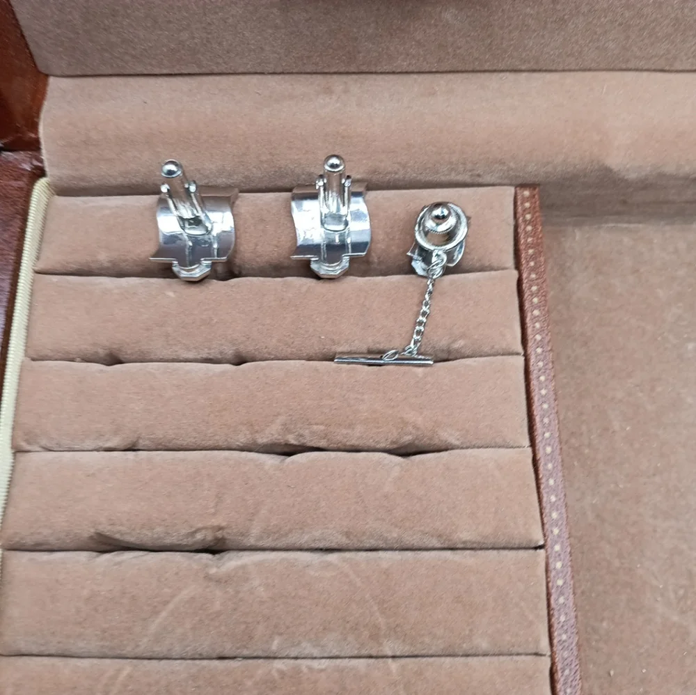 EUC Antique 1920s Hickok 3 Piece Silver Black Onyx Cufflinks & Lapel Pin!